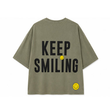 WELLNESS OVERSIZED T-SHIRT - JUST BELIEVE - KEEP SMILING