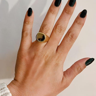 Stamp ring - Silvia collection- Neud black -14K gold Rings Just Believe Jewelry